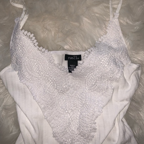 Lace bodysuit - Picture 2 of 2